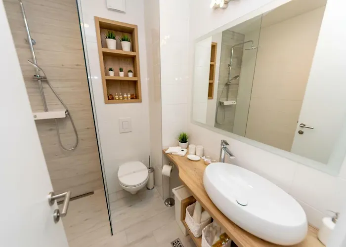 Marlo Apartment